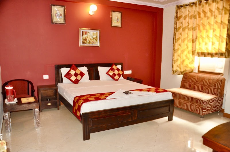 Hotel Classic Inn Jaipur - Hotel Classic Inn Jaipur Plot No 96, Kabir Marg, near Railway Station, Barodia Scheme, Bani Park, Jaipur, Rajasthan 302006, India