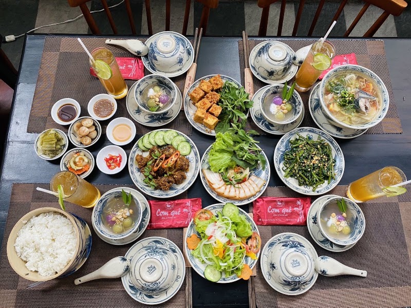Hương Quê Restaurant - Đậm Vị Cơm Việt - Hương Quê Restaurant - Đậm Vị Cơm Việt, 09 Đ. Trần Hưng Đạo, Nha Trang, Khánh Hòa 650000, Vietnam