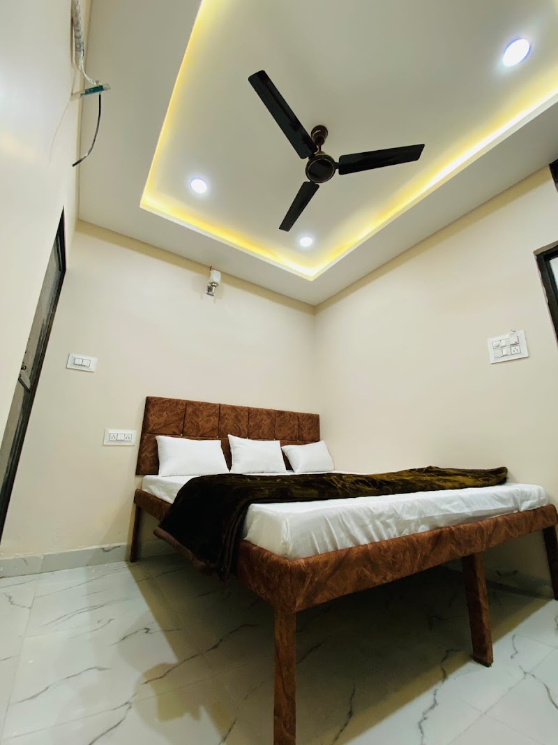 HOTEL GLOBAL UJJAIN - HOTEL GLOBAL UJJAIN 8, Ravi Shankar Nagar, Suraj Nagar, Ujjain, Madhya Pradesh 456006, India