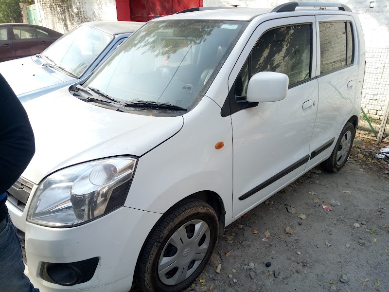 Yash Car Bazar Private Limited | New & Second Hand Cars - Yash Car Bazar Private Limited | New & Second Hand Cars Office 22, Carmel School Road,Batsha Nagar, Sector B Rd, Mahanagar, Lucknow, Uttar Pradesh 226006, India
